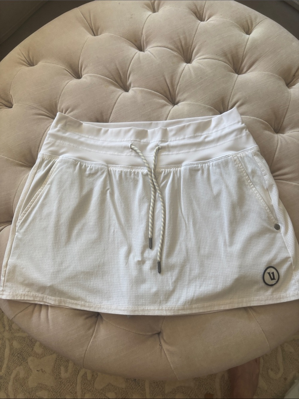 Vuori White Athletic Skort with Drawstring Waist